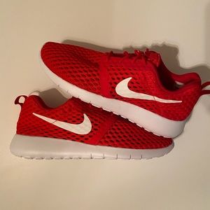 Nike Red/White Roshe